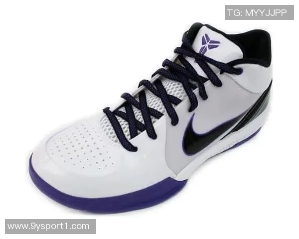 灰蓝色调魅力尽显肯塔基推出全新科比5PE球鞋设计