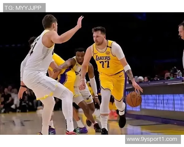 雷迪克谈东契奇表现起伏称其为球队赢得众多比赛自然会有低谷时刻 雷迪克谈东契奇表现起伏称其为球队赢得众多比赛自然会有低谷时刻