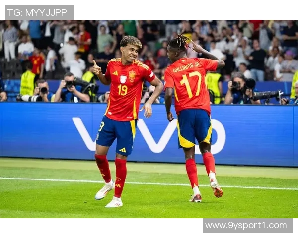 西班牙主帅因拒绝与第四官员握手感到不光彩公开道歉