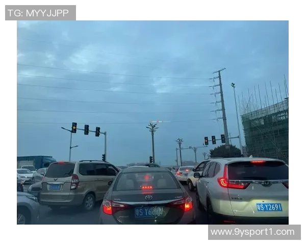 猛龙主场灯光闪烁引发混乱开赛仅40秒便暂停比赛 猛龙主场灯光闪烁引发混乱开赛仅40秒便暂停比赛